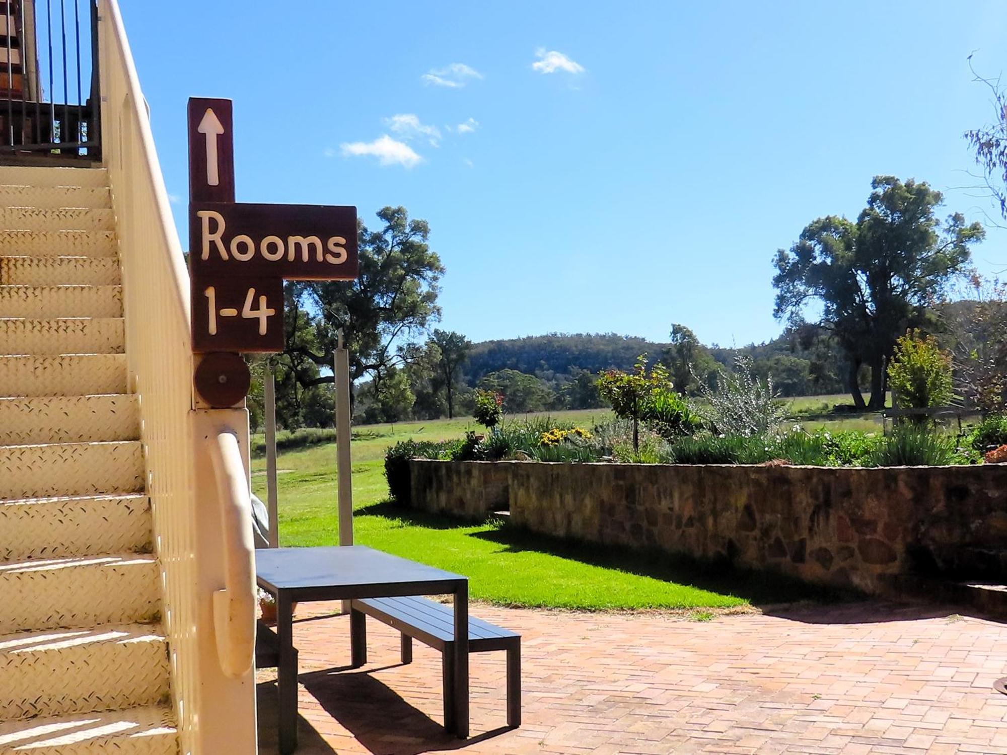 Pilliga Pottery Creative Farmstay Coonabarabran Zewnętrze zdjęcie